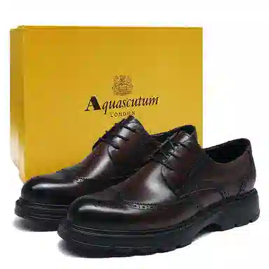 Aquascutum
