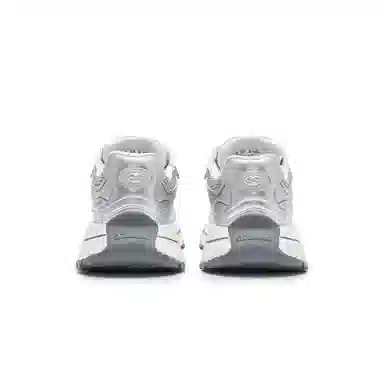 Champion Cloud Wing Silver