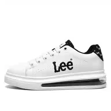 Lee