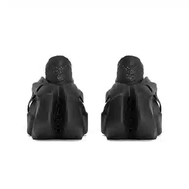 SCRY Black Low-Top Sneakers