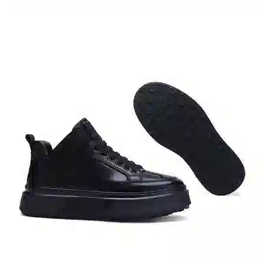 U7 Mid-Top Sneakers Black