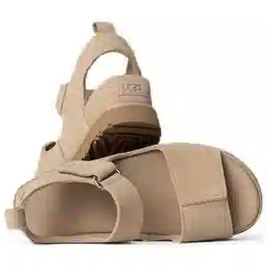UGG Goldenstar Hi Sand