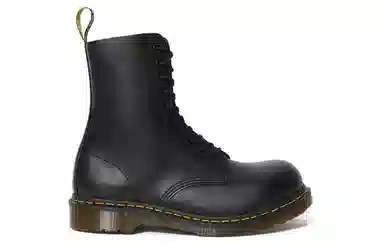 Dr. Martens 1919 Black