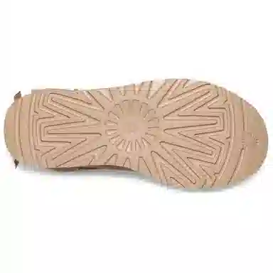 UGG Short Boots Sand