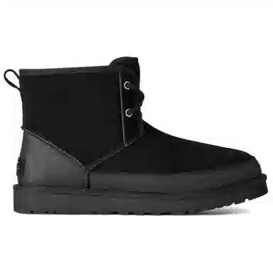 UGG Classic Novelty