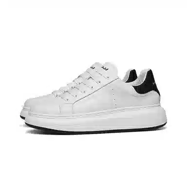 VICKI BROWN Low-Top Sneakers