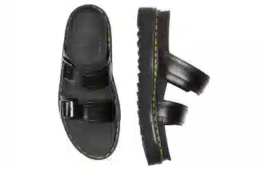 Dr. Martens Myles Brando