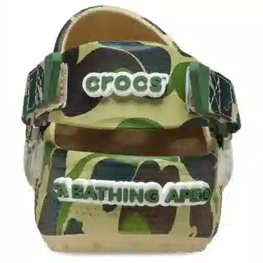 A BATHING APE x Crocs Classic Clog Camo