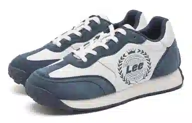 Lee Sneakers