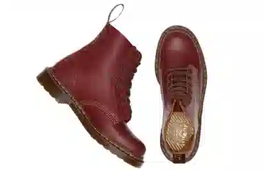 Dr. Martens 1460 Cherry Red