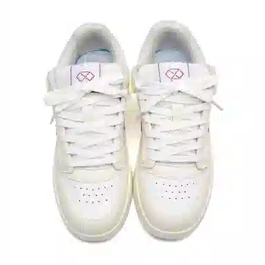 OAOQ Low Top Casual Sneakers