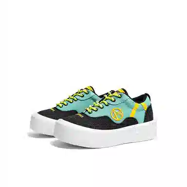 Acupuncture Classic Low-Top Sneakers