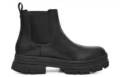 UGG Ashton Chelsea Boot Black