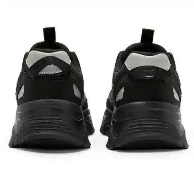 Champion Essentials Champ 19 Street