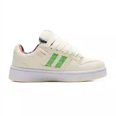 OAOQ Low Top Casual Sneakers