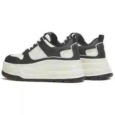 他她 时尚经典 防滑 低帮 板鞋 女款