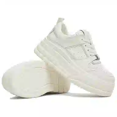 他她 时尚经典 防滑 低帮 板鞋 女款