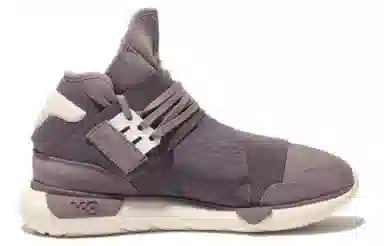 Y-3 Qasa