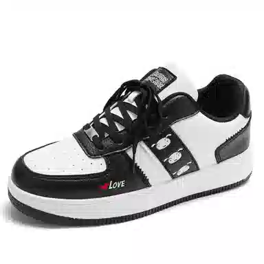 Crayon Shinchan Low Sneakers