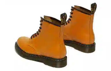 Dr. Martens 1460 Pumpkin Orange