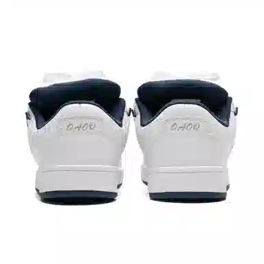 OAOQ Low Top Casual Sneakers