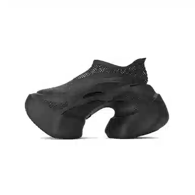 SCRY Black Low-Top Sneakers