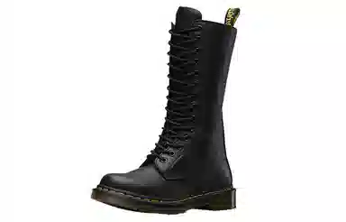 Dr. Martens 1B99