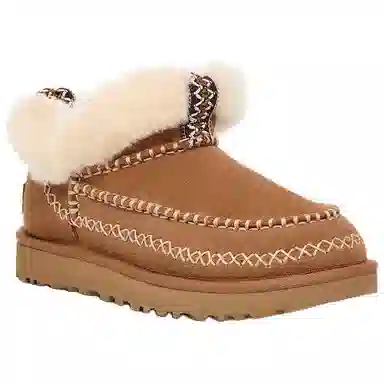 UGG