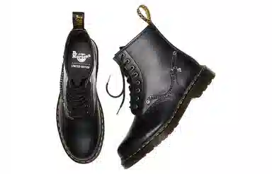 Dr. Martens 1460 Black