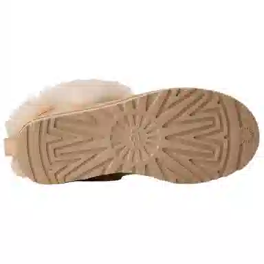 UGG Classic Novelty