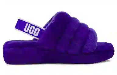 UGG FLUFF YEAH Slide