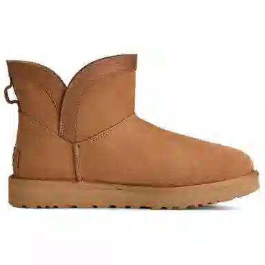 UGG Classic Novelty
