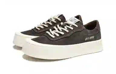 HLA Low-Top Sneakers