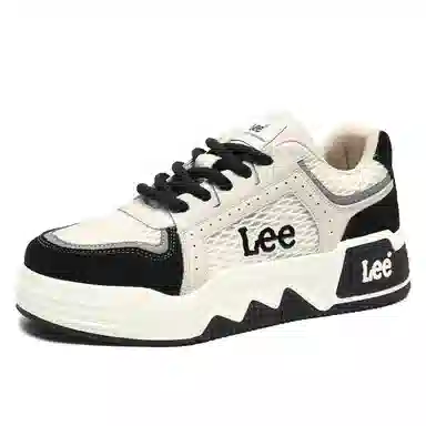 Lee