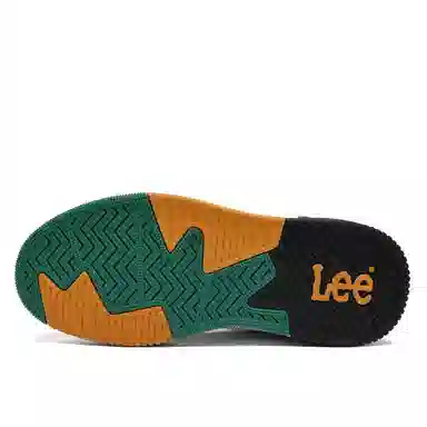 Lee