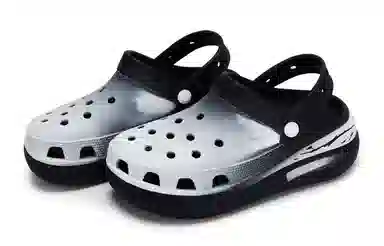 Crocs Classic Clog Black White
