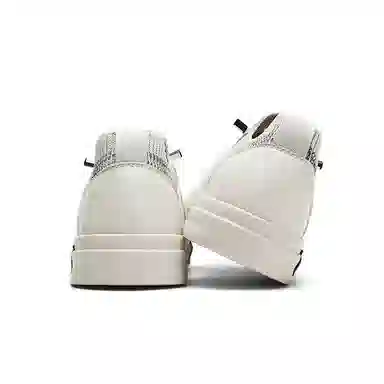 CARTELO Low Top Sneakers