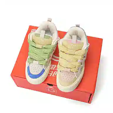 MINISO Retro Low-top Sneakers