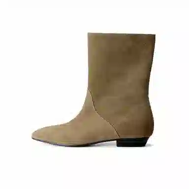 Shoemaker Queen Chelsea Boots