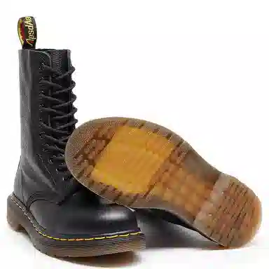 VFTS Mid Martin Boots Black