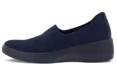 ecco Soft 7