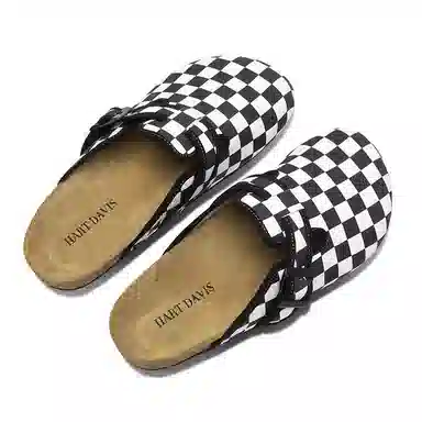 Hart Davis Checkered Clog Black White