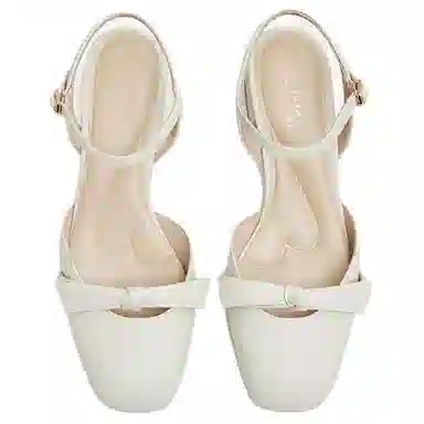 他她 羊皮 时尚百搭 简约舒适 休闲单鞋 女款