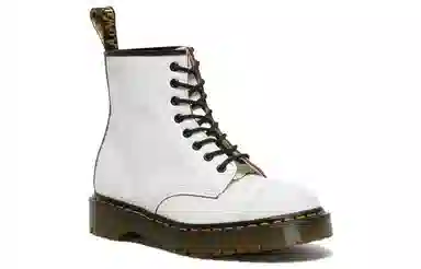 Dr. Martens 1460 White