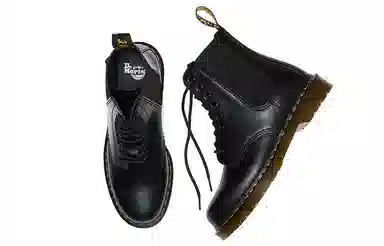 Dr. Martens 1460 Harper