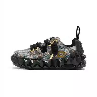 OETZI Dragon Year Low Sneakers