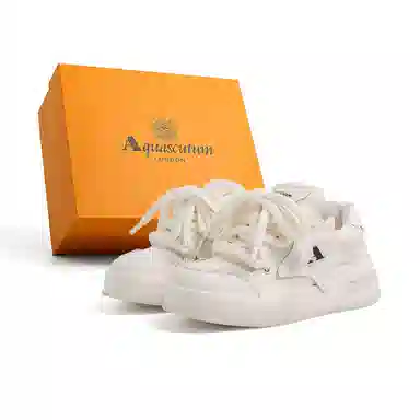 AQUASCUTUM
