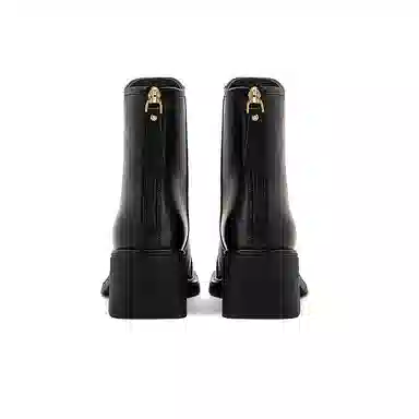 COMELY Sheepskin Short Boots