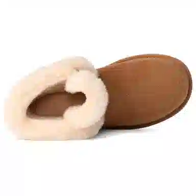 UGG Classic Novelty
