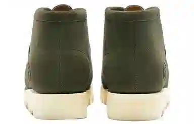 A BATHING APE Manhunt